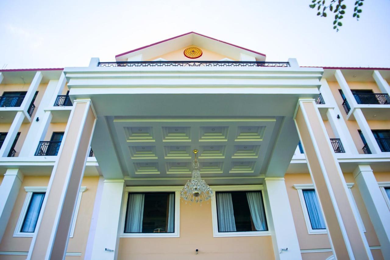 Mystique Mayong Raja Mayang Exterior photo